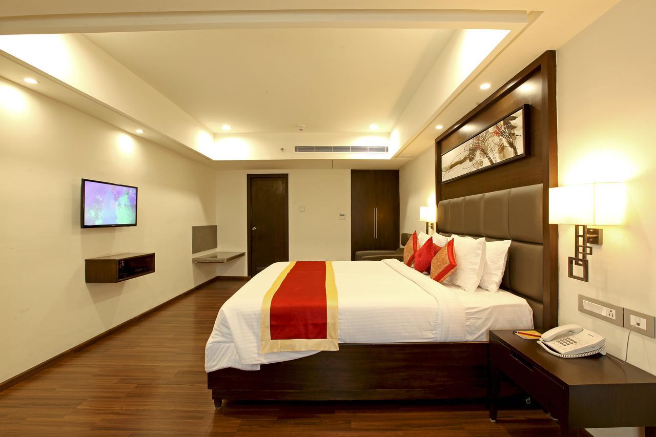 Goutham Grand Hotel Tenāli Cameră foto